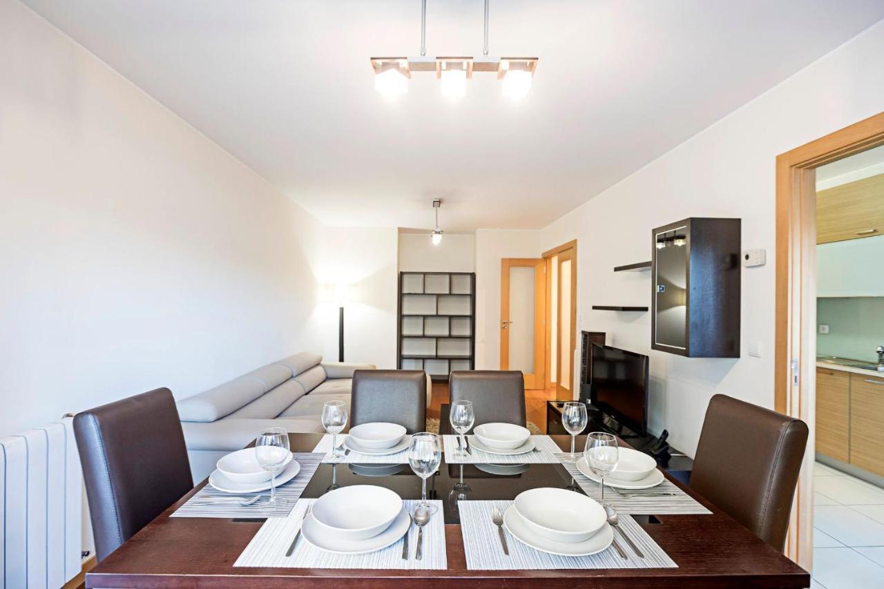 2Br Flat By Metro W/ Free Parking By Lovelystay Vila Nova de Gaia Luaran gambar